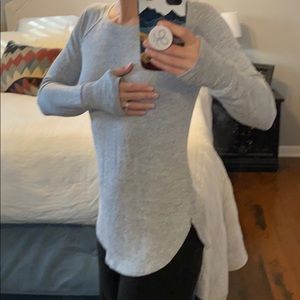 Athleta thin oatmeal grey sweater
